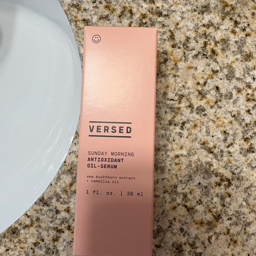 Versed Sunday Morning Oil Serum